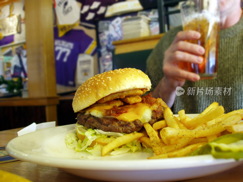 汉堡和薯条-食品