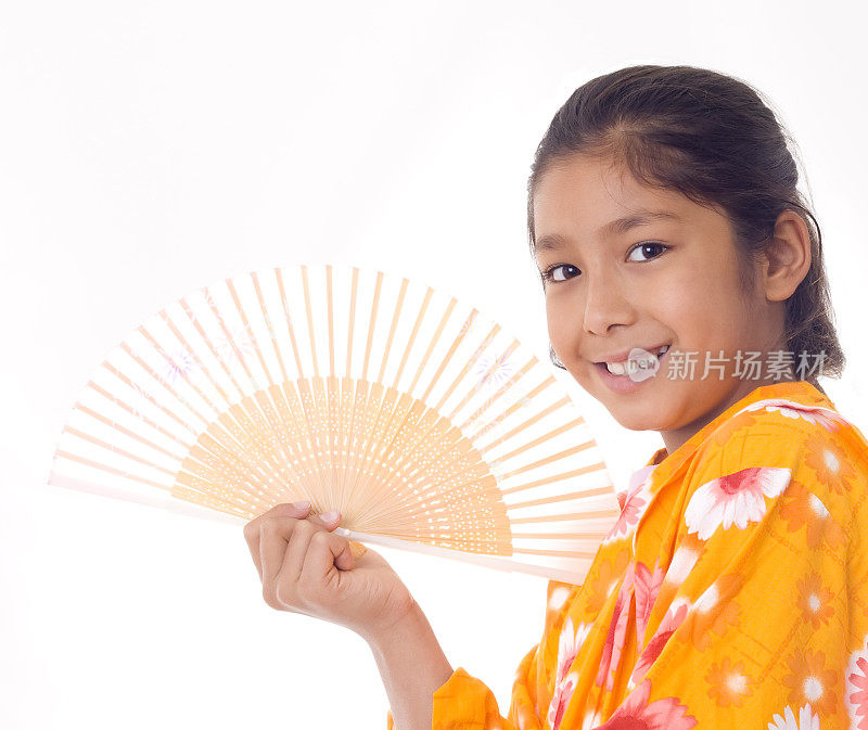 日本女孩拿扇子
