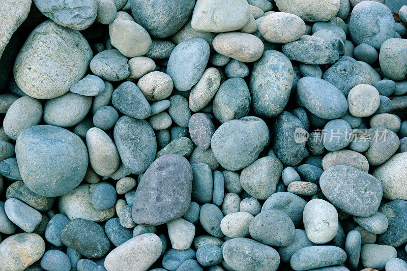 海滩上的岩石背景