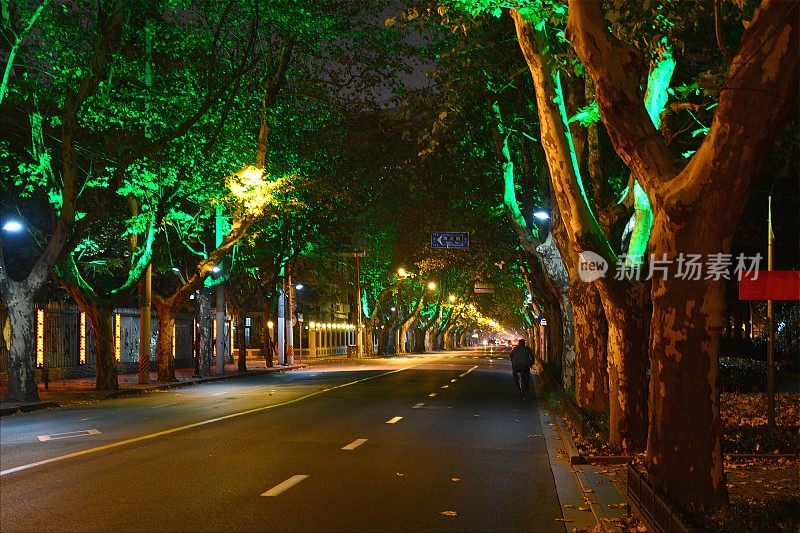 中国上海市徐家汇区衡山路夜景
