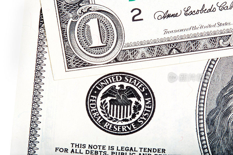 美国联邦储备系统的美元恐慌印刷。堆放
