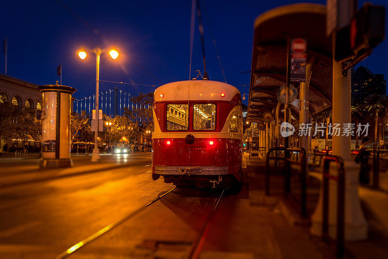 旧金山夜间电车