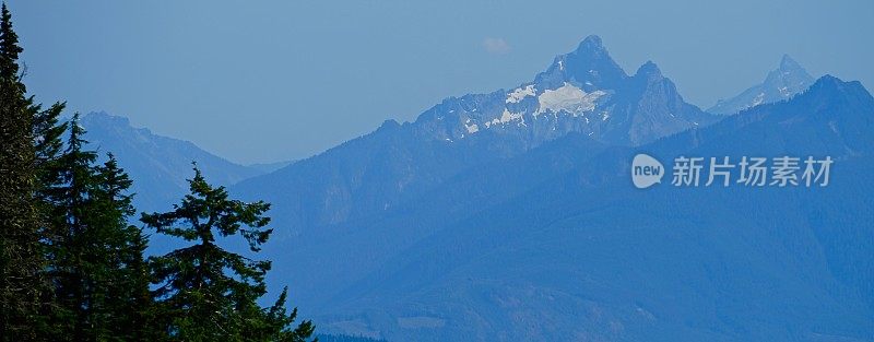 贝克山森林雾霾