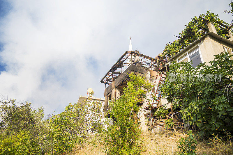 烧毁森林，村庄和农村地区到土耳其