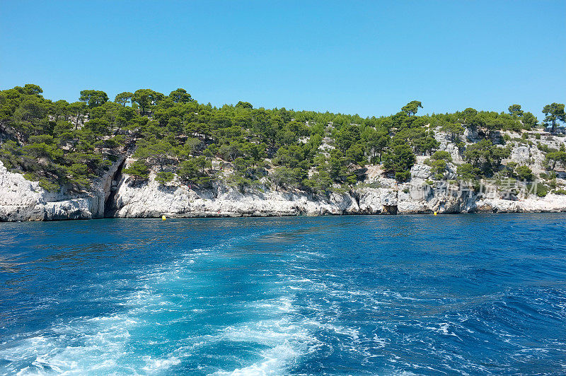 靠近卡西斯的地中海小溪(Calanques)