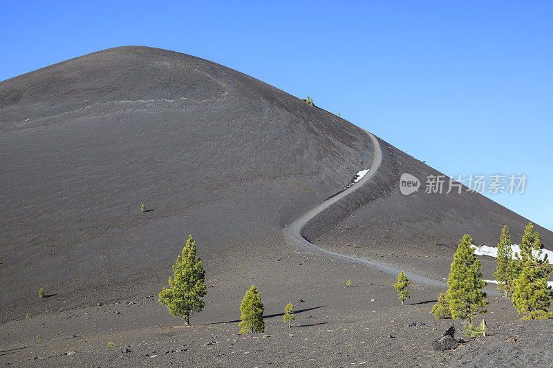 拉森火山火山渣锥