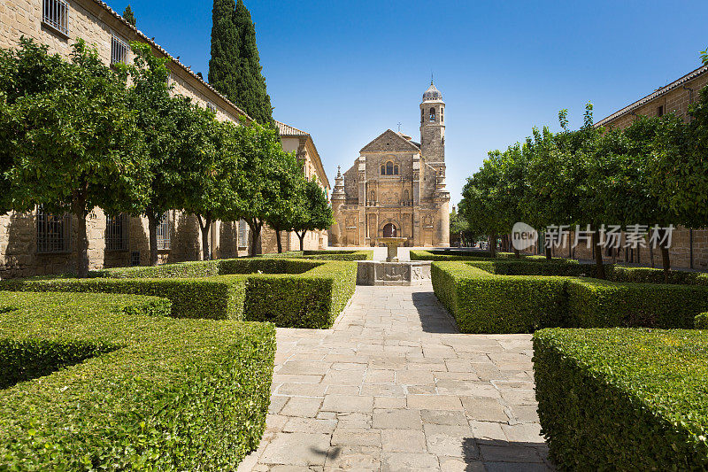 西班牙安达卢西亚乌贝达的萨尔瓦多教堂