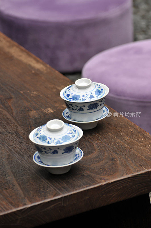 传统中国茶壶套装