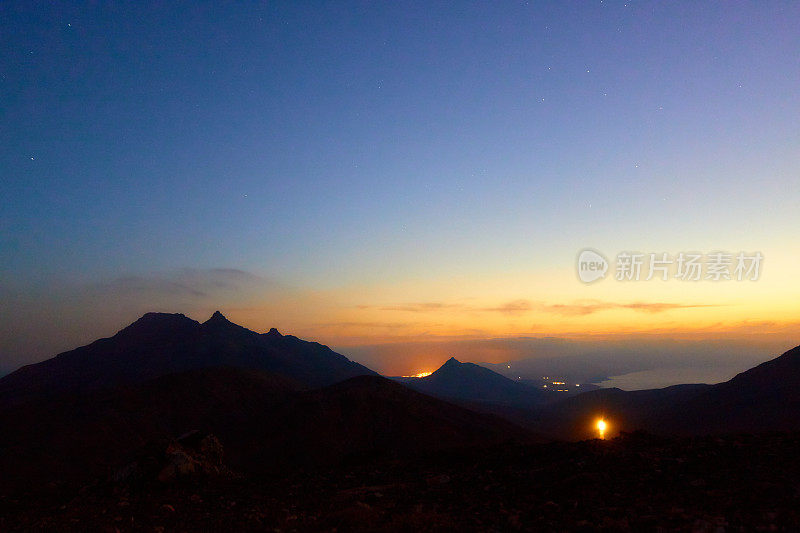 贝当古里亚银河-卡登山和西卡桑布尔，富尔特文图拉