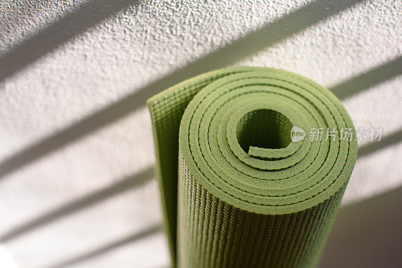 绿色的瑜伽垫