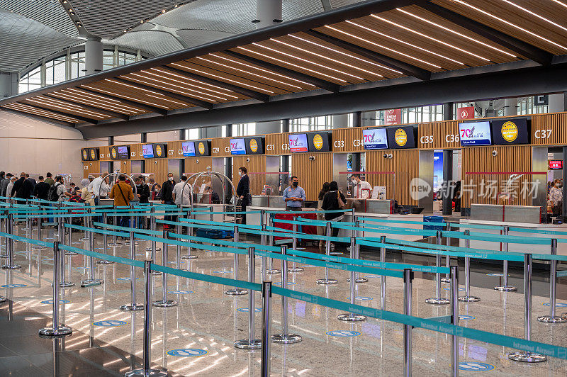 伊斯坦布尔新机场伊斯坦布尔哈瓦利马尼。新伊斯坦布尔机场航站楼。第三伊斯坦布尔机场。办理登机手续柜台