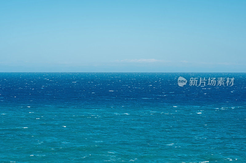 背景，海景，蓝色的大海和天空到地平线