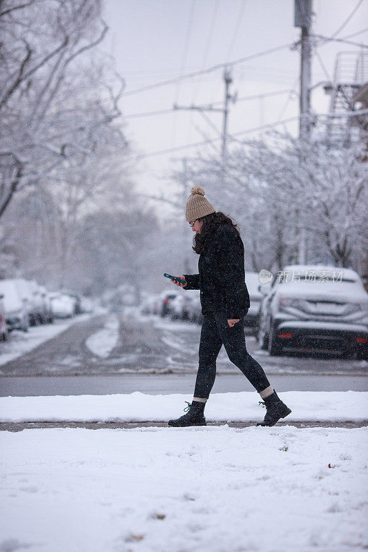 雪走