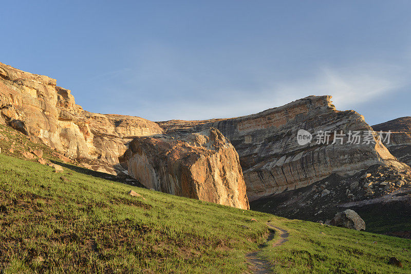 非洲的青山