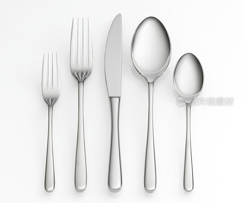 餐具，包括刀，叉和汤匙
