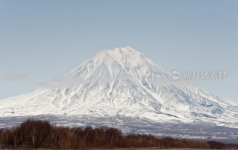 堪察加半岛的科里亚基火山