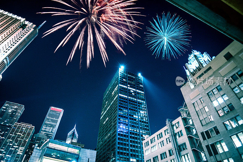 新年之夜芝加哥的地平线