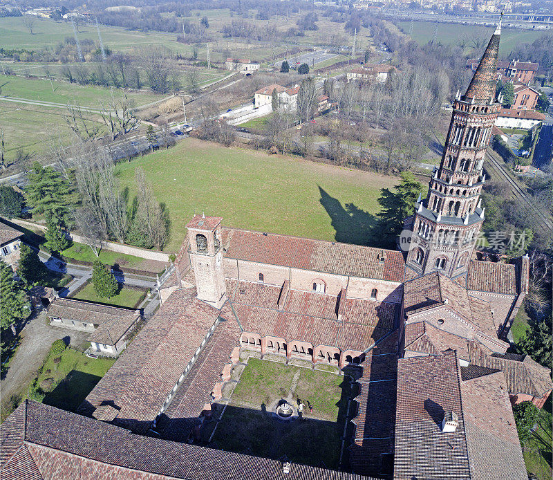 Chiaravalle修道院全景，修道院，鸟瞰图，米兰，伦巴第。意大利