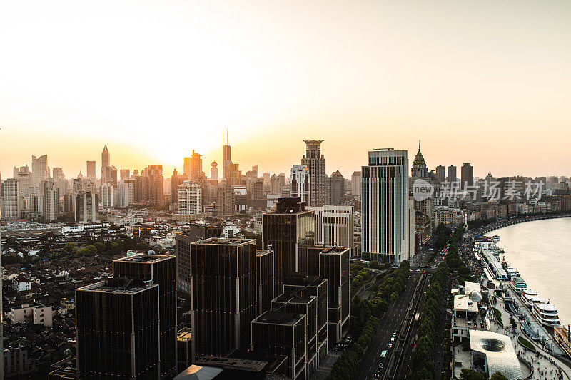 外滩的上海城市天际线