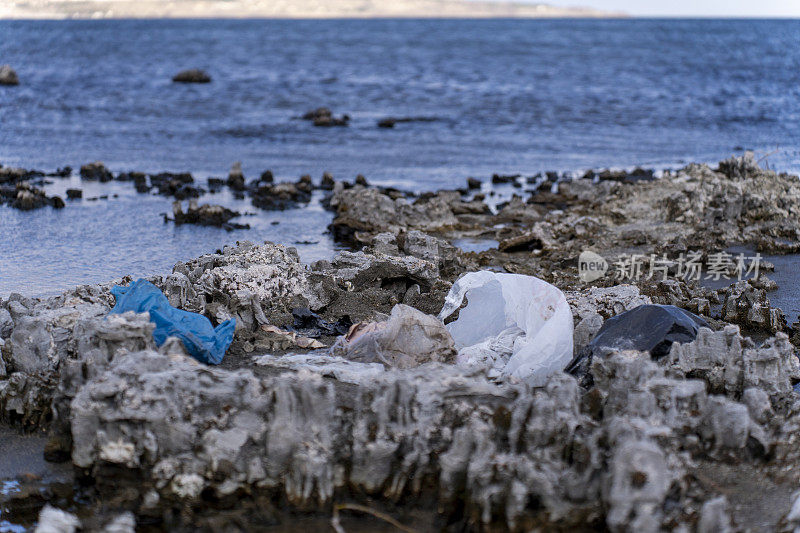 海洋中的塑料垃圾。