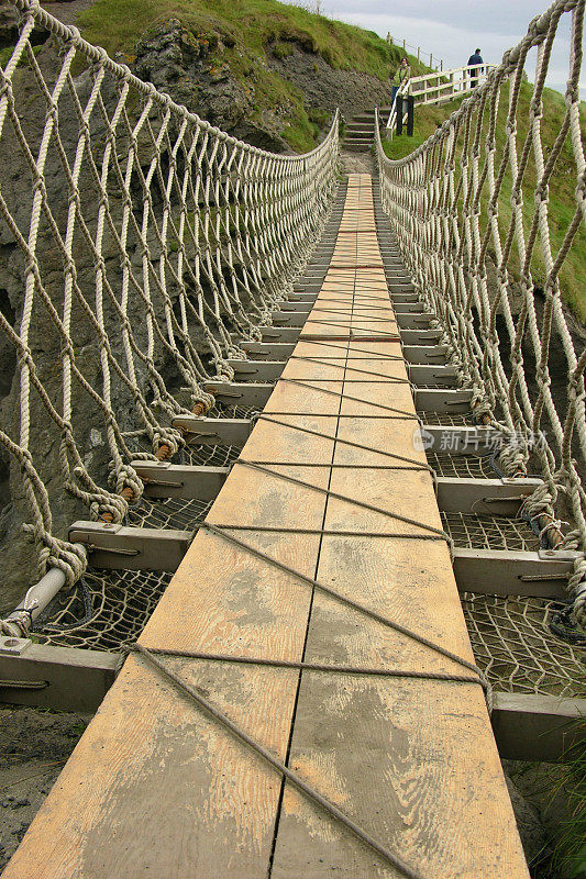 Carrick-a-rede绳桥