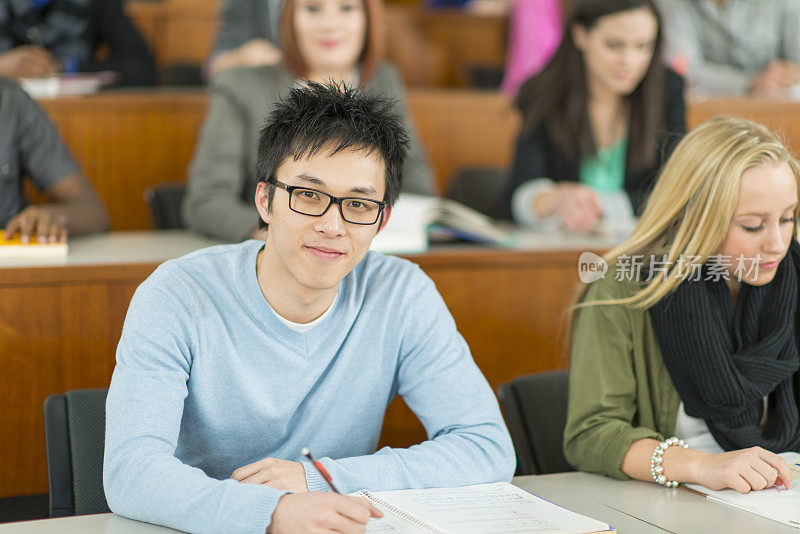 大学的学生