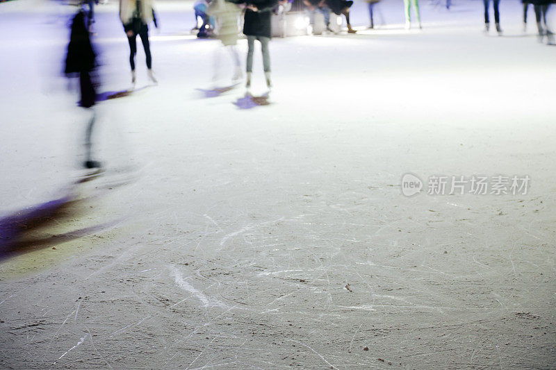 晚上在奥斯陆滑冰。