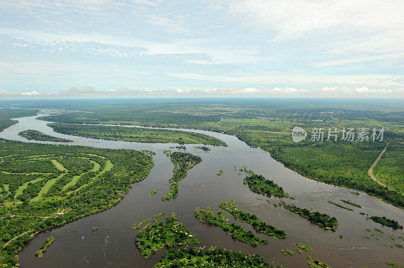 从直升机上看到的赞比西河