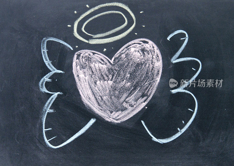 心天使符号用粉笔在黑板上画