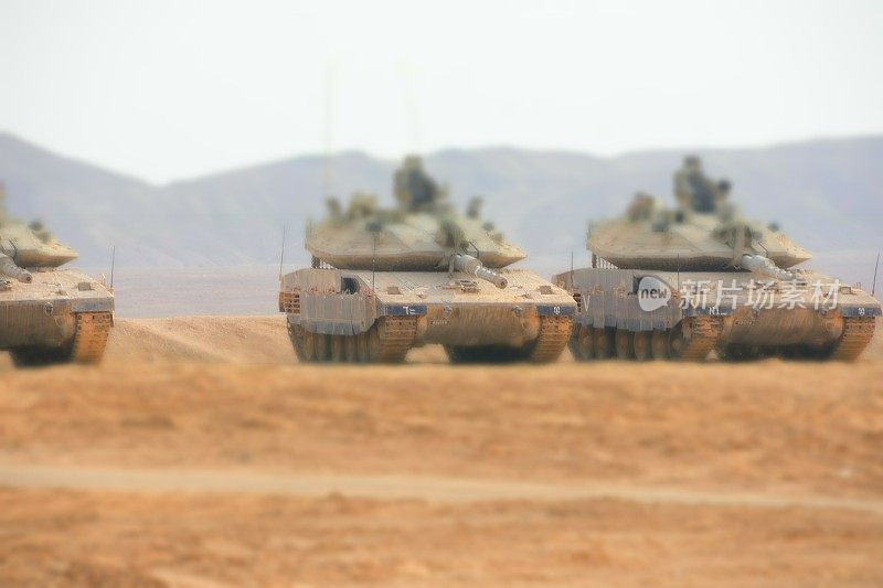 以色列坦克在内盖夫训练