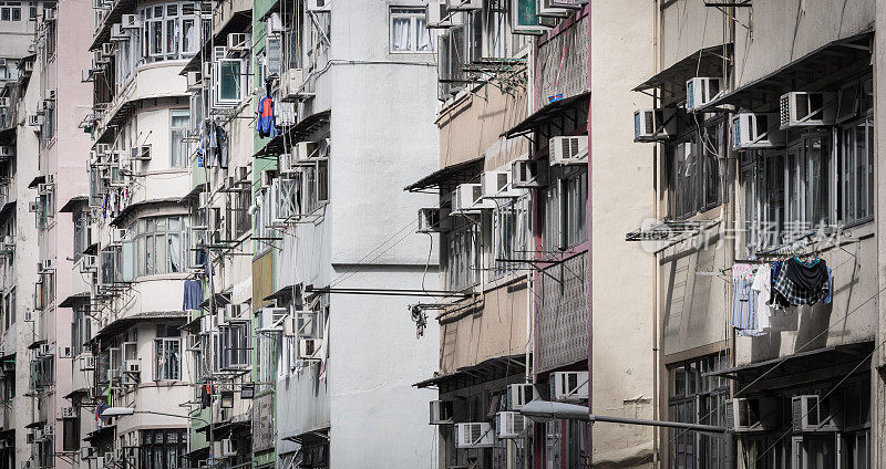 香港孟角的人群窗口房间