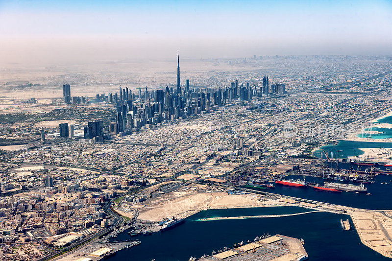 迪拜摩天大楼和哈利法塔，阿拉伯联合酋长国