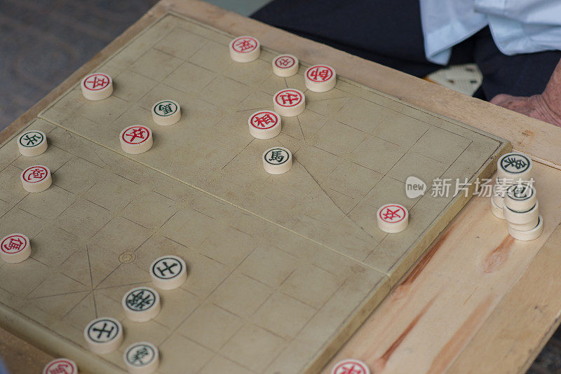 中国象棋——亚洲老年人的流行游戏