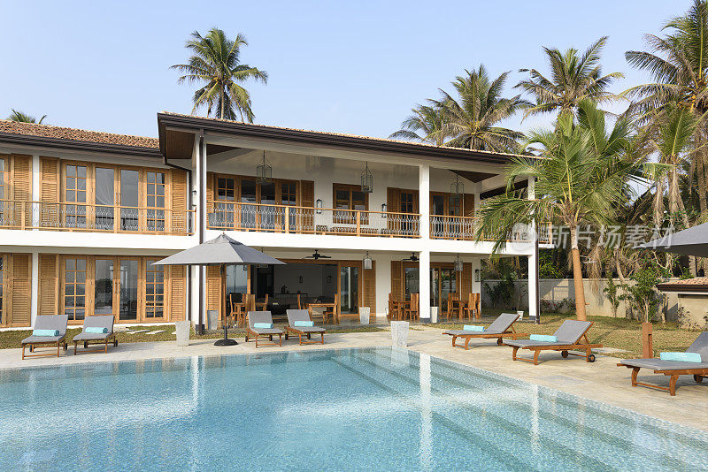 斯里兰卡，带阳台和游泳池的公寓
