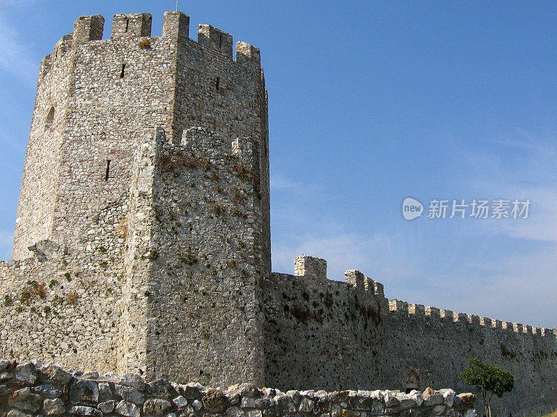 堡垒塔-普拉塔蒙城堡