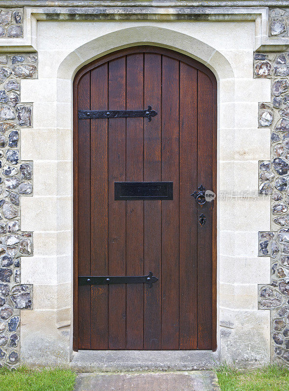 木制教堂的门