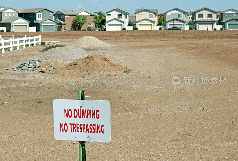 凤凰城郊区住宅开发的警告信号