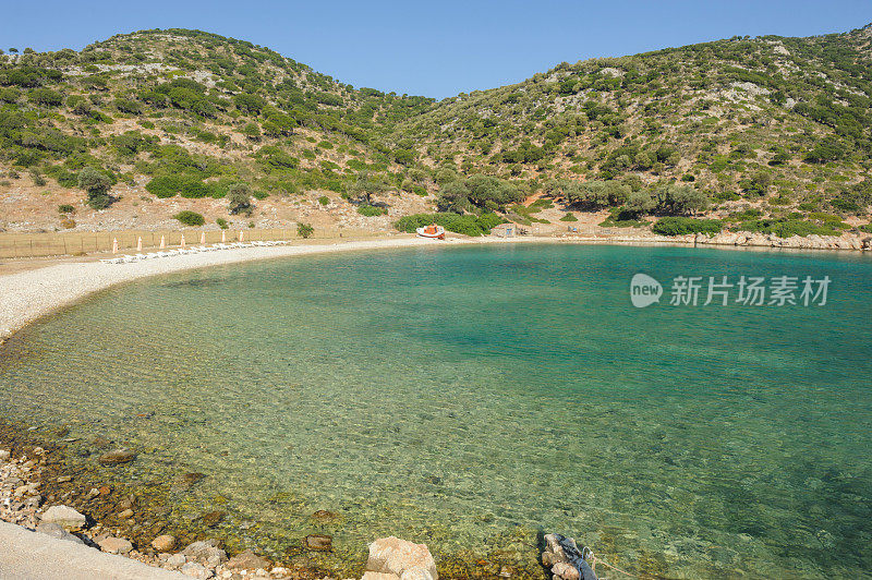 空加拉卡斯海滩，阿洛尼索斯