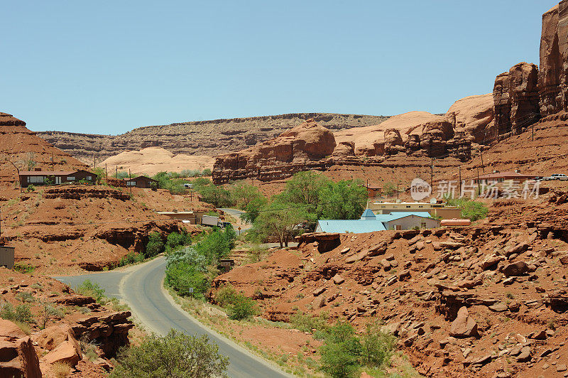 岩门峡谷路