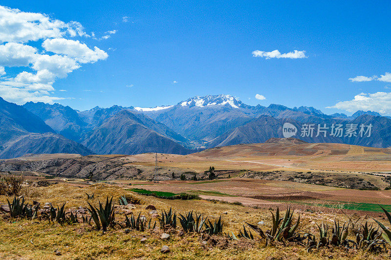 神圣的山谷与安第斯山脉全景秘鲁
