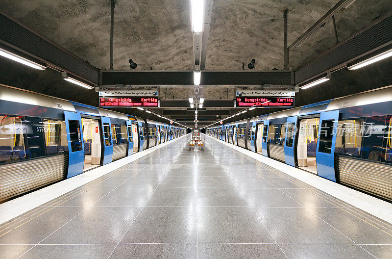 瑞典斯德哥尔摩的胡尔斯塔地铁站
