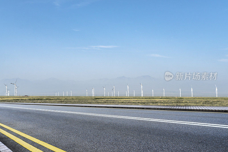 中国西部的风力涡轮机