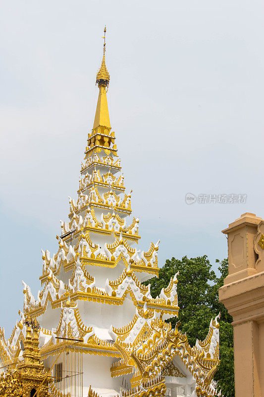 缅甸:曼德勒的马哈穆尼佛寺