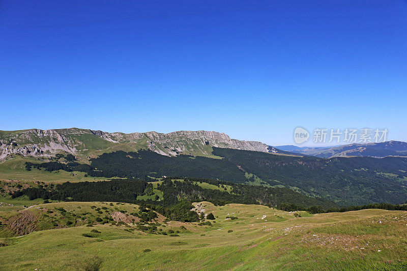 波黑美丽的勒布斯尼克山