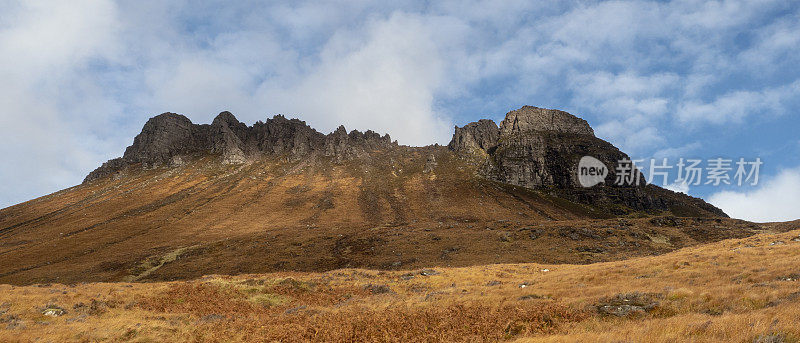 斯塔克波拉德山脊，苏格兰