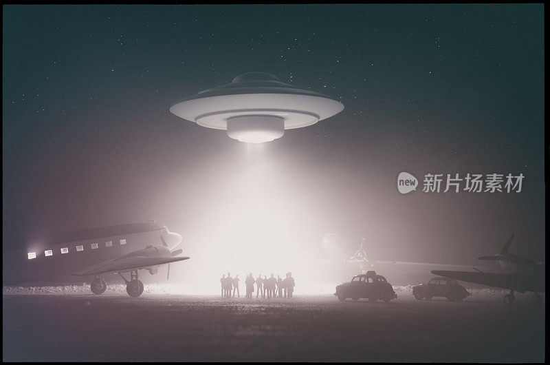 老式UFO遭遇，微型摄影