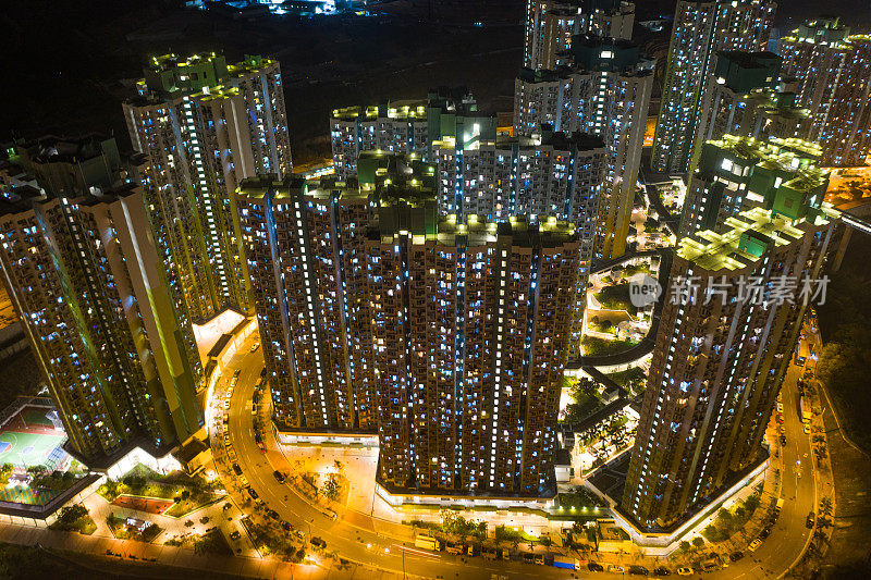 香港九龙湾地区的无人机夜景