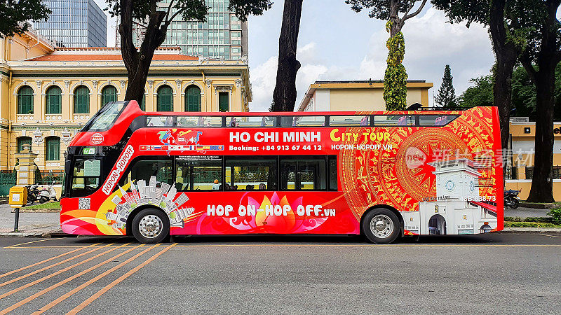 越南胡志明市双层巴士旅游。