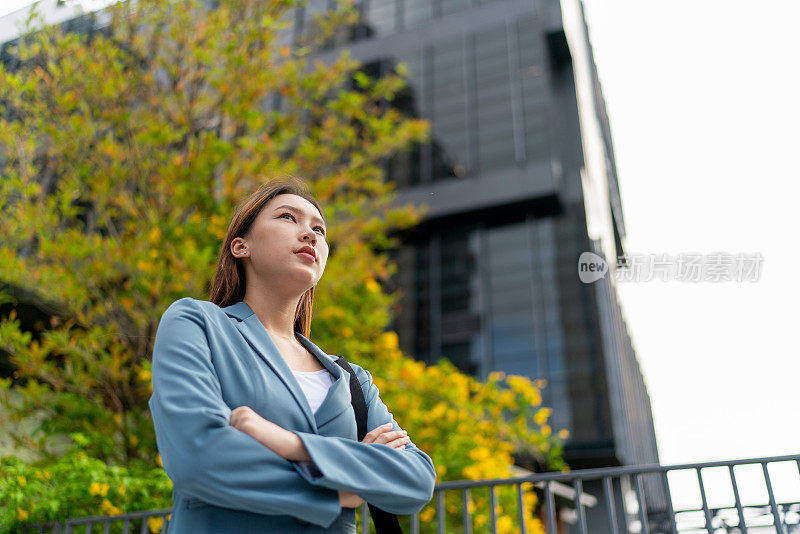 赋予女性领导力。亚洲女商人在企业界的领导地位