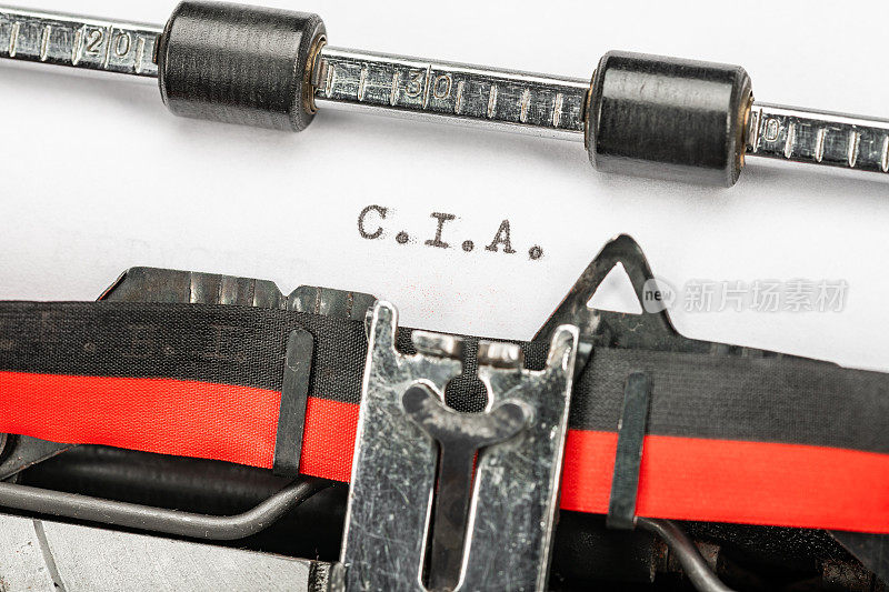 典型的打字机拼成cia